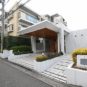 【リーデンススクエアあおば山の手台弐番館】<br> 所在地　：神奈川県横浜市青葉区奈良３丁目<br> 交通　　：東急こどもの国線「こどもの国」駅徒歩12分<br> 総戸数　：17戸<br> 建物構造：ＲＣ<br> 階数　　：地上5階<br> 築年月　：2002年9月<br> 施主　　：藤和不動産<br> 施工　　：環境建設