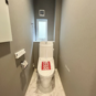 1階　トイレ　トイレは各階にあります