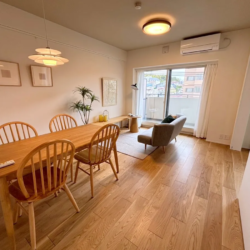 【NEW】<br>［たまプラーザ美しが丘パークホームズ弐番館（4階）］<br>［今週の土・日 予約制内覧会開催 内覧予約受付中］<br>［リノべーションマンション］<br>［東急田園都市線「たまプラーザ」駅徒歩12分］<br>〔67㎡超・3LDK＋WIC〕