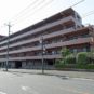 【コスモフェスタ青葉台】<br>  所在地　：神奈川県横浜市青葉区桜台<br> 交通　　：東急田園都市線「青葉台」駅徒歩10分<br> 総戸数　：51戸<br> 建物構造：ＲＣ<br> 階数　　：地上6階<br> 築年月　：1996年8月<br> 施主　　：リクルートコスモス<br> 施工　　：東急建設